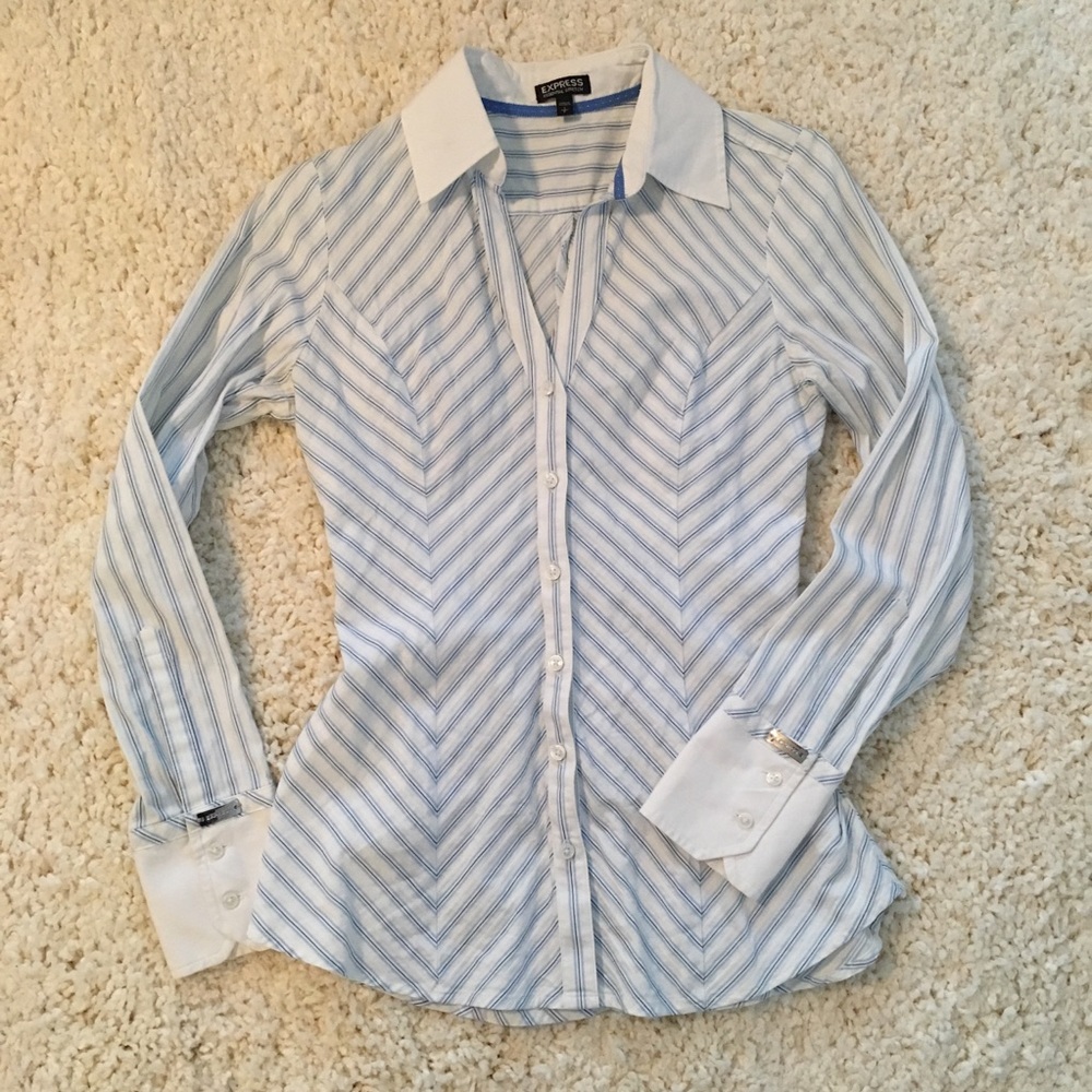 SOLD - Express “Essential Stretch”